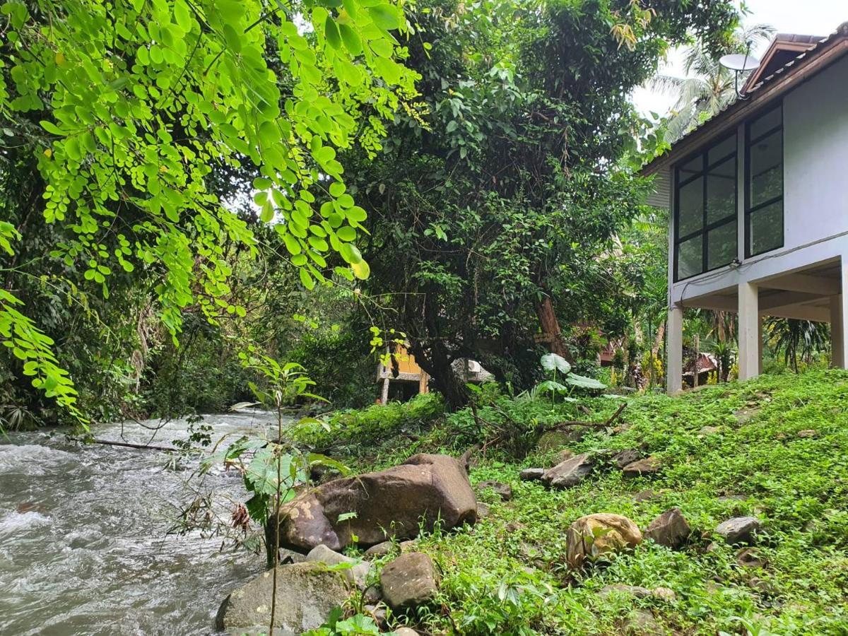 Malulee Khaosok Resort Khao Sok National Park ภายนอก รูปภาพ