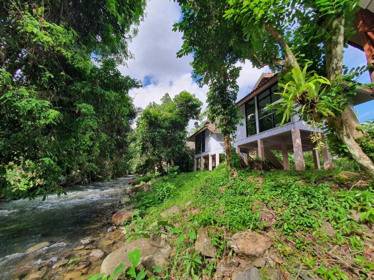 Malulee Khaosok Resort Khao Sok National Park ภายนอก รูปภาพ